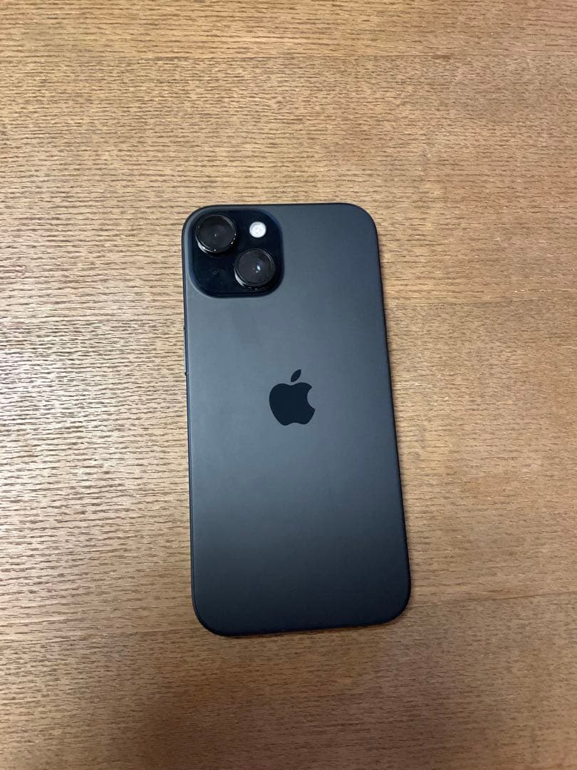 iPhone15 ブラック　128GB SIMフリー