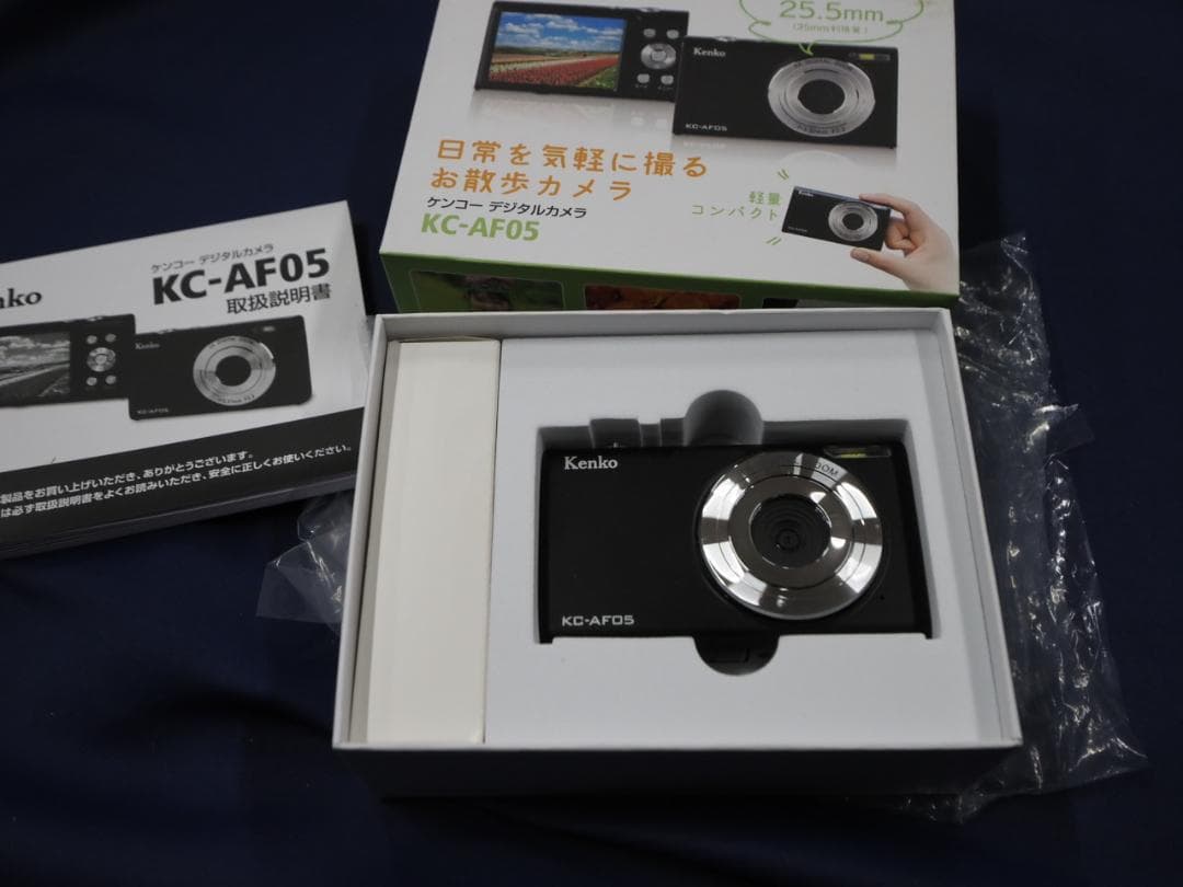 未使用 ケンコー デジタルカメラ KC-AF05 コンデジ　B級品