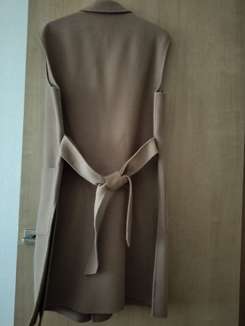 WEEKEND MaxMaraベージュ ロングベスト