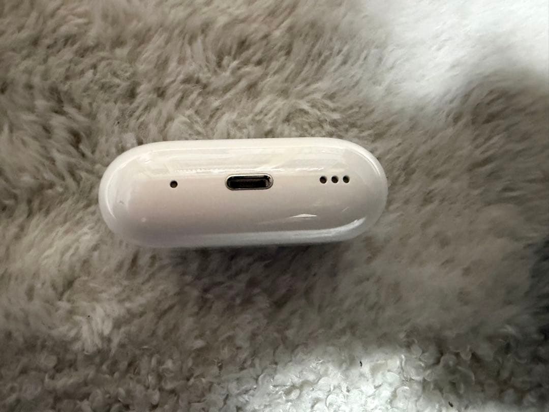 airpods pro 第2世代　lightnjng ver