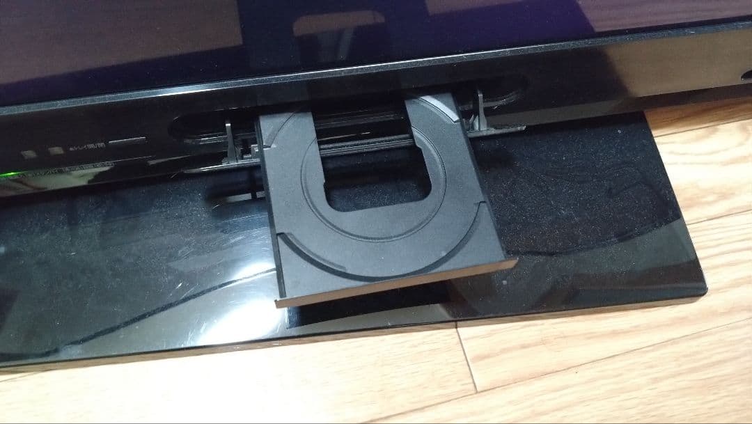 Blu-ray再生機能付きテレビ ※リモコン付属しておりません