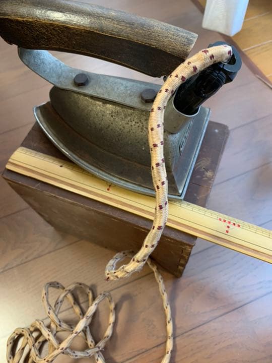 骨董ナショナル製アイロン　アンティーク