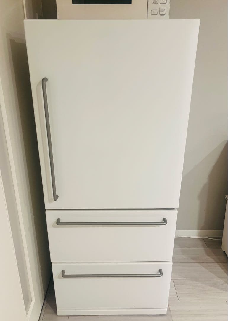 【送料込み】無印良品　冷蔵庫 272Ｌ　2023年製