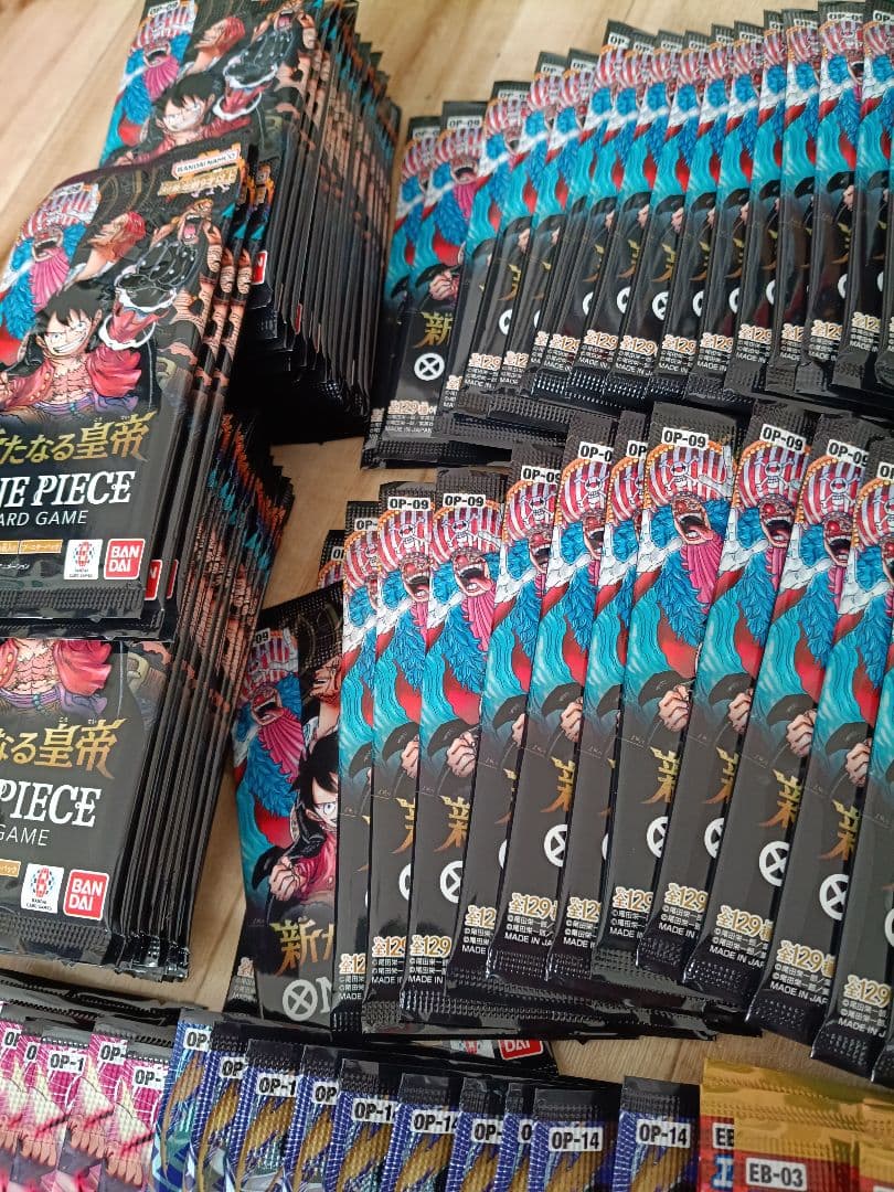 ワンピースカード　パックまとめて★137パック