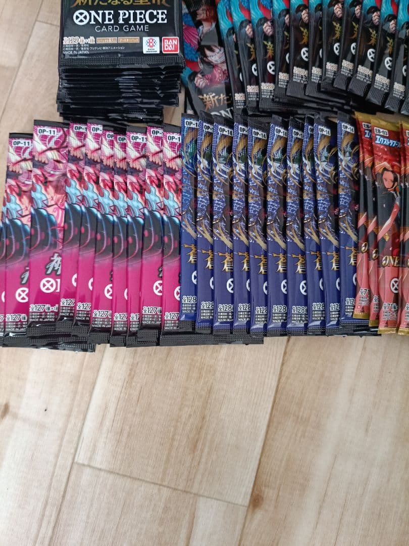 ワンピースカード　パックまとめて★137パック