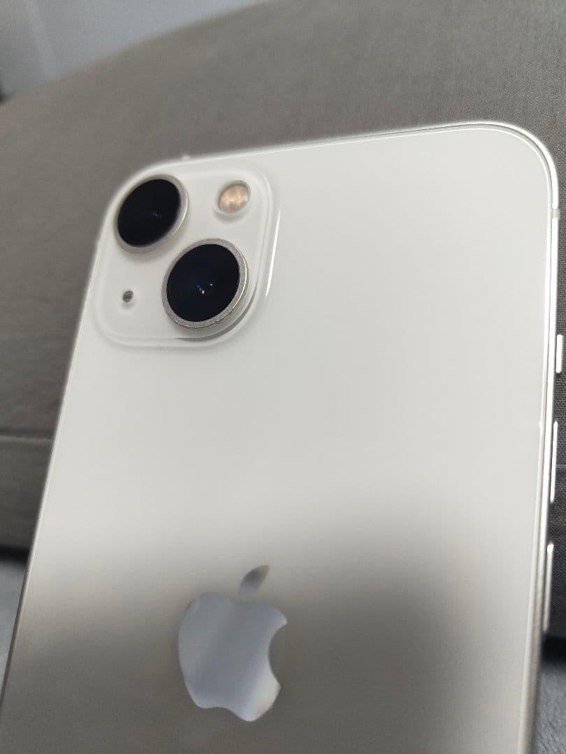 美品！SIMフリー Apple iPhone13 128GB スターライト