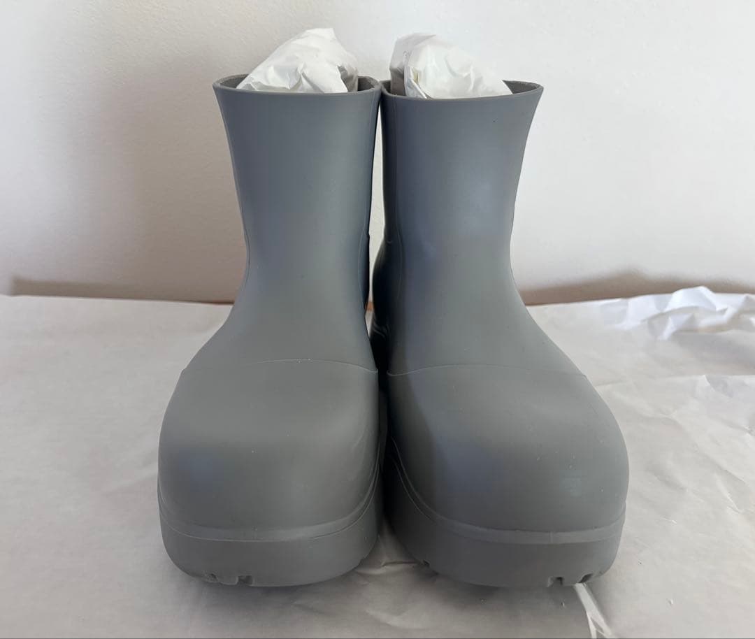 【美品】BOTTEGA VENETA パドル ショートブーツ　37