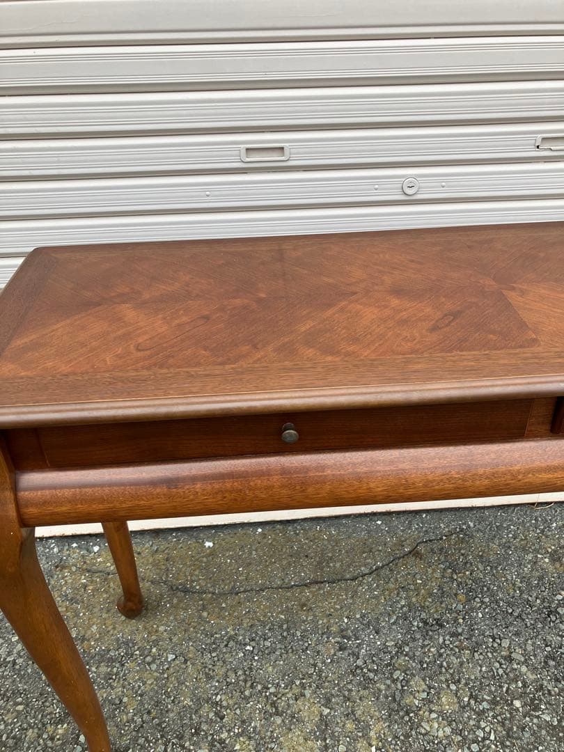 猫足コンソール