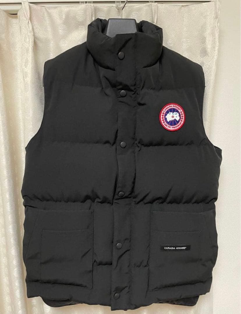 24時間限定価格！カナダグース　フリースタイル ベスト　ブラック
