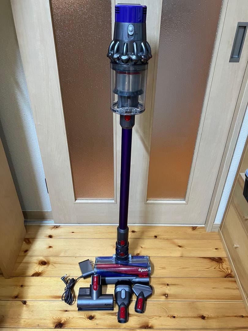 ダイソン Dyson V10（SV12） 動作品　付属品あり