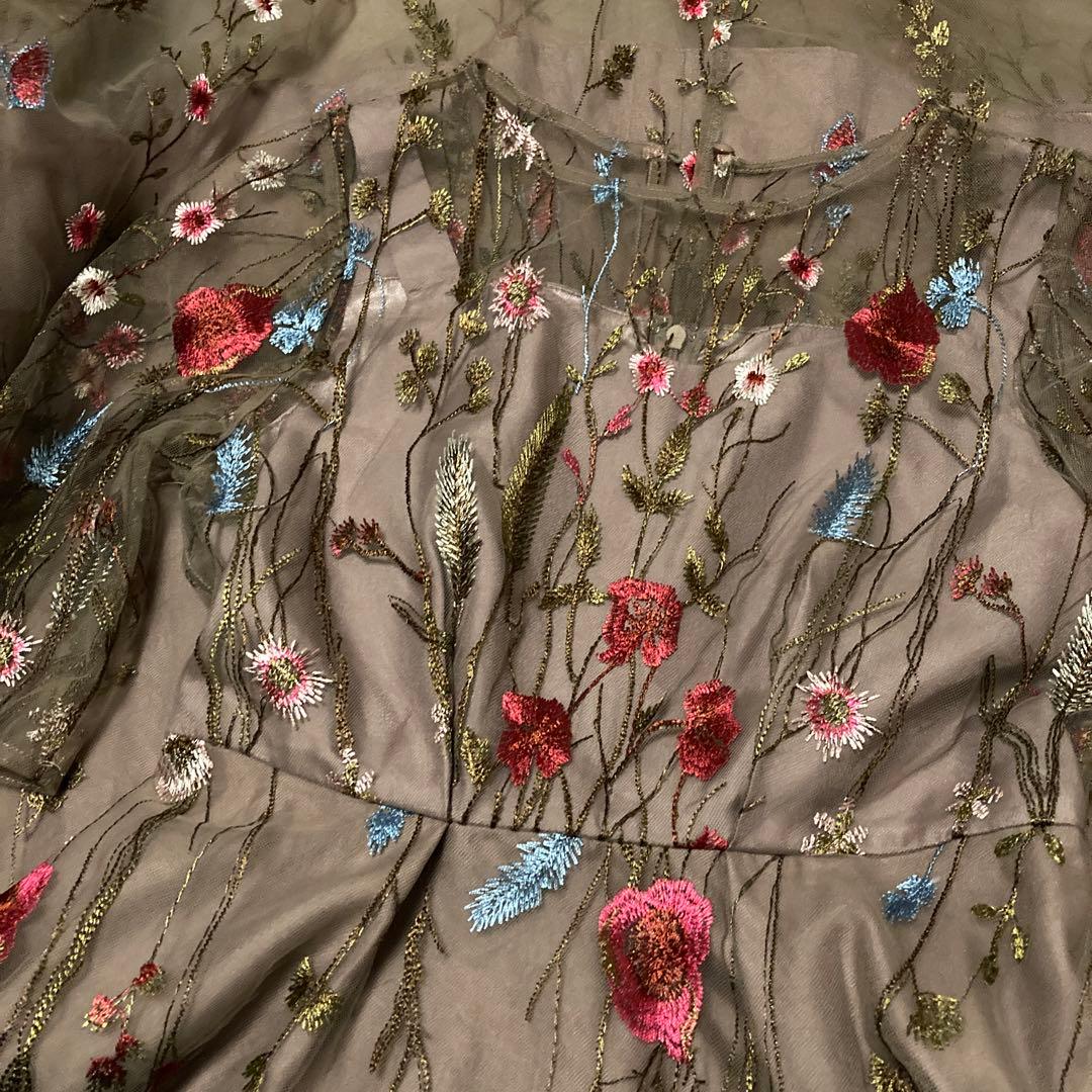 niana♡ヴィンテージ風♡フラワー刺繍♡ドレス ♡結婚式♡ワンピース