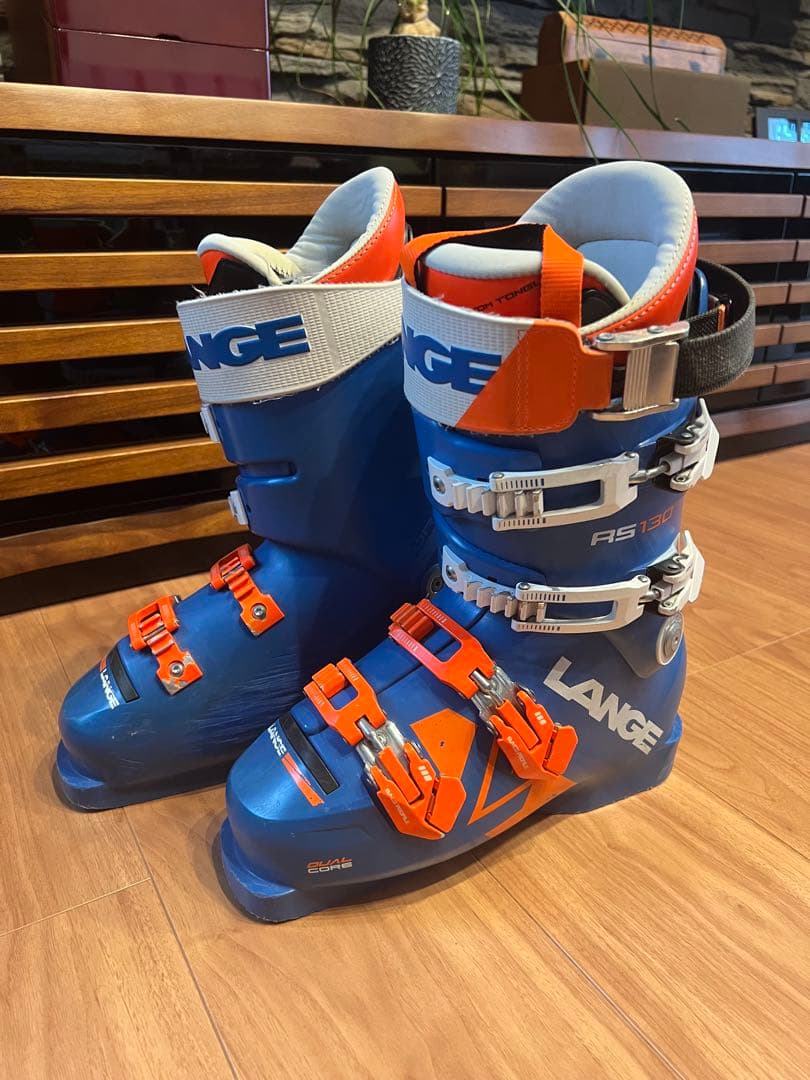 LANGE RS 130 スキー用ブーツ 青/オレンジ