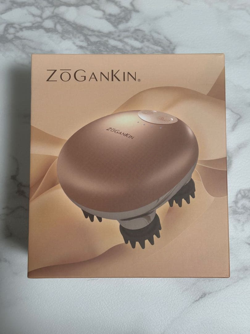 新品未使用 ZOGANKIN EMS美顔器 ゴールド 小顔ケア フェイスライン