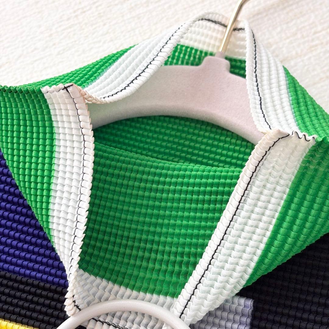 美品　ISSEY MIYAKE ME 長袖　ハイネック　ストレッチ　マルチカラー