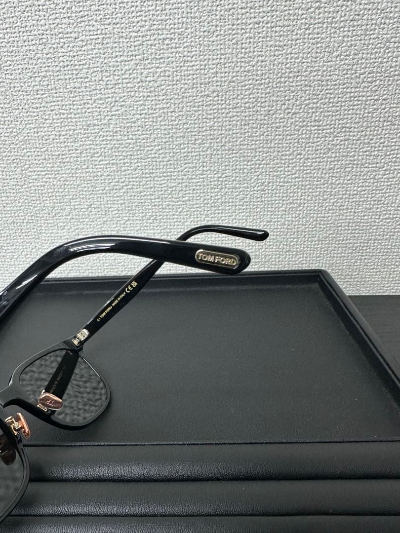 【TOM FORD 】トムフォード　サングラス