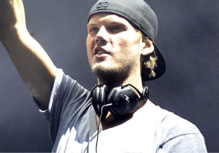 V-MODA M-100 AVICII シールド