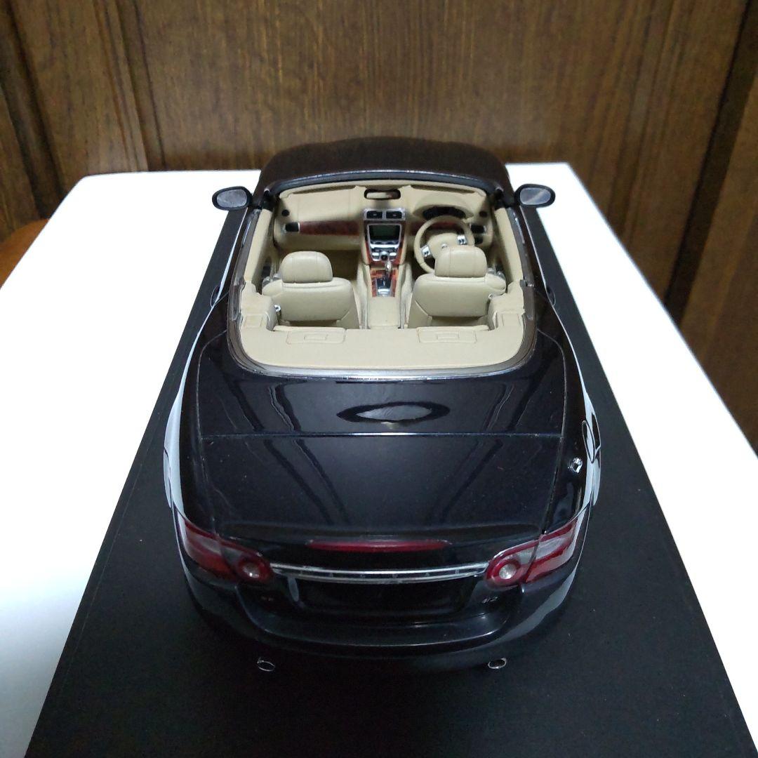 ジャガー XK コンバーチブル 2006 1/18 オートアート