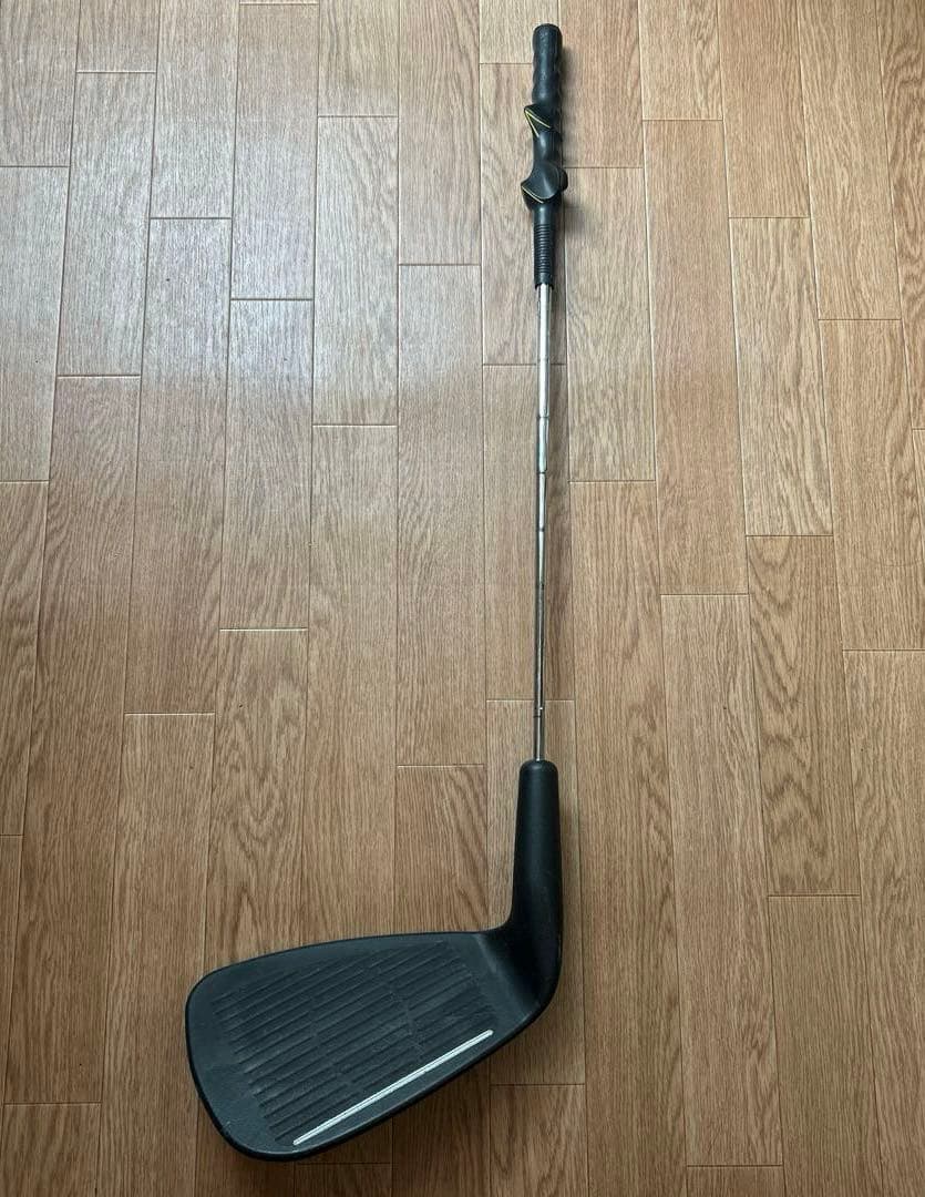 ゴルフ練習器具　Momentus