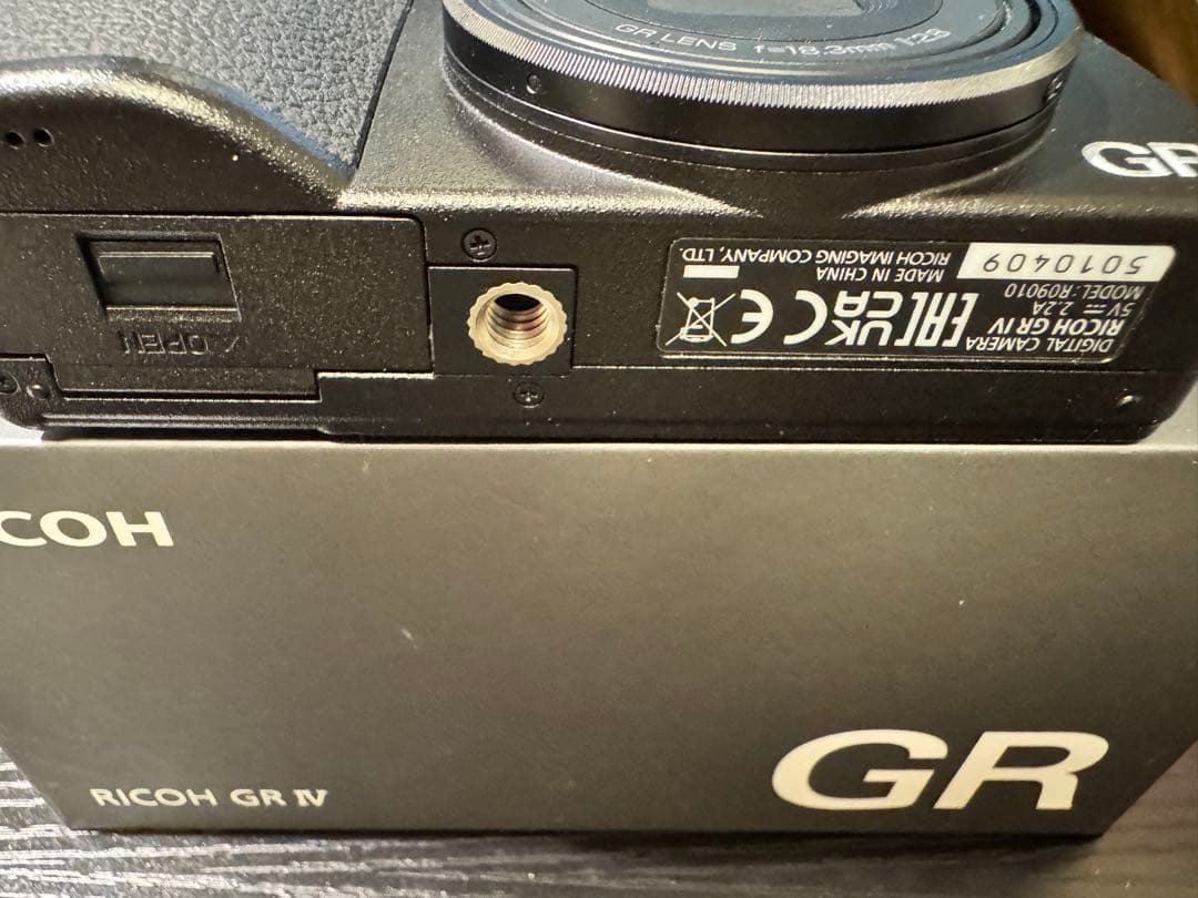 【美品】RICOH GR Ⅳ 正規購入 保証書あり