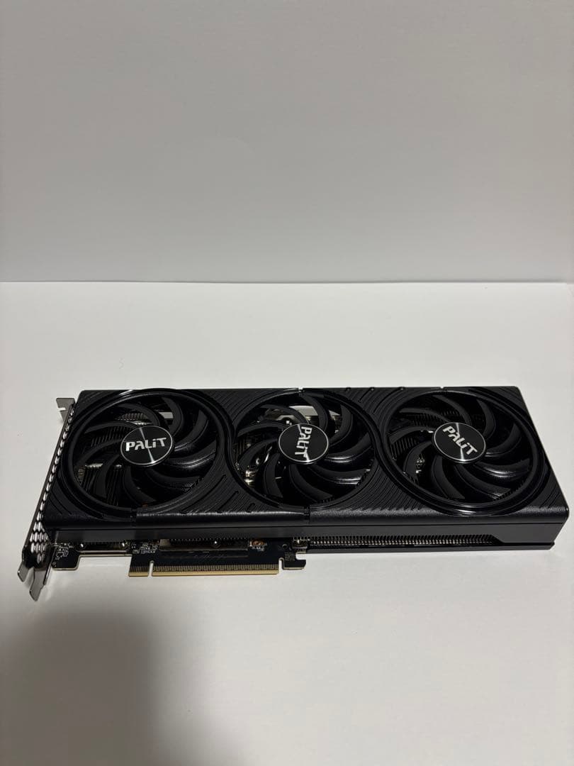 PALIT GeForce RTX 5060 Ti 16GB 中古美品
