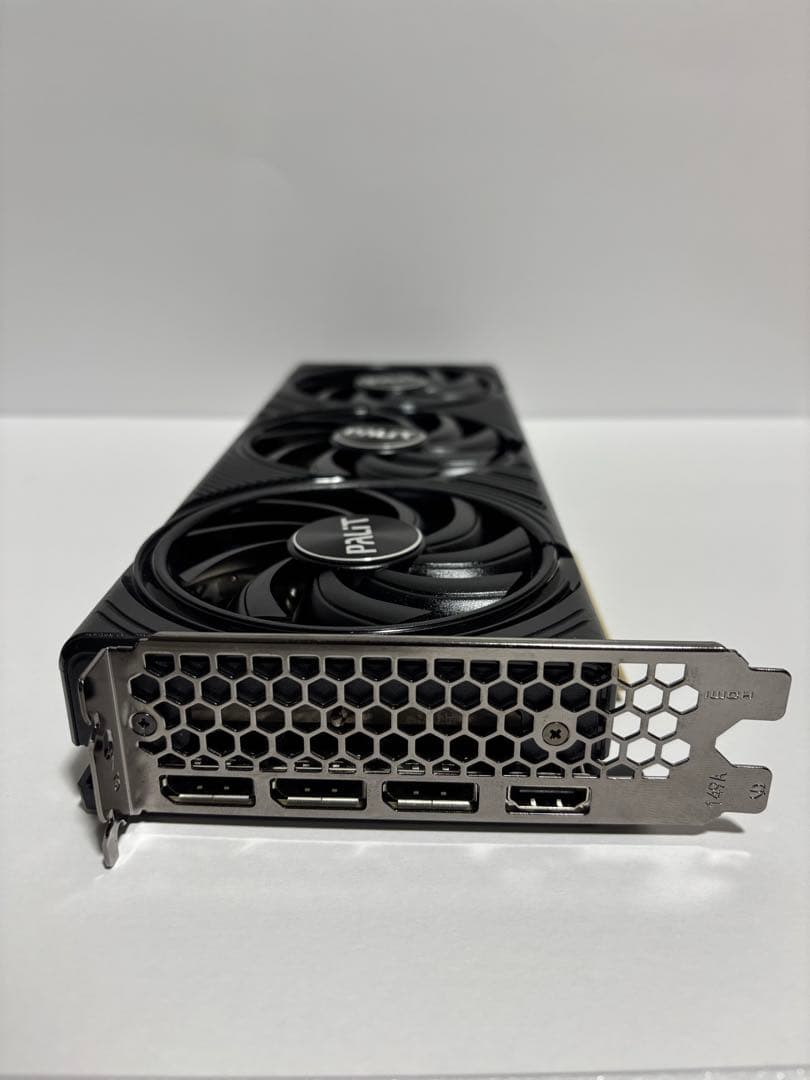 PALIT GeForce RTX 5060 Ti 16GB 中古美品