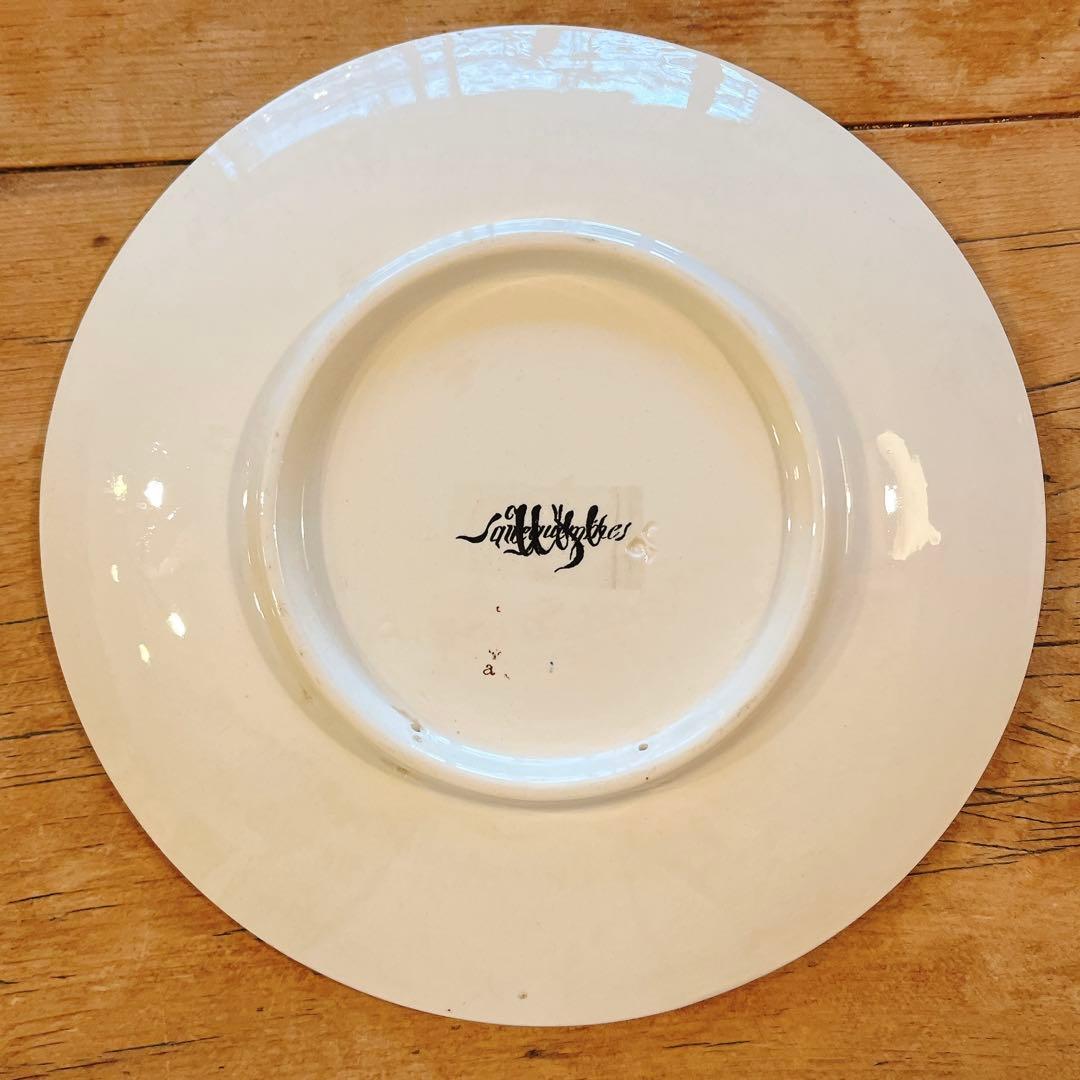 A アンファン・リシャール　可愛いデザートプレート