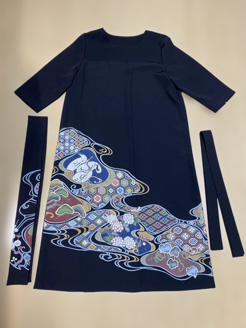 《LL 118cm》黒留袖リメイク ヨーク切り替え 七分袖 ワンピース