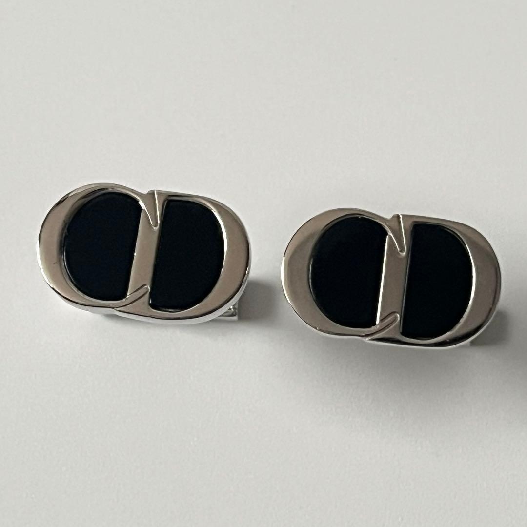 ディオール　カフス　CDアイコン　シルバー　黒　ブラック　カフリンクス　メンズ
