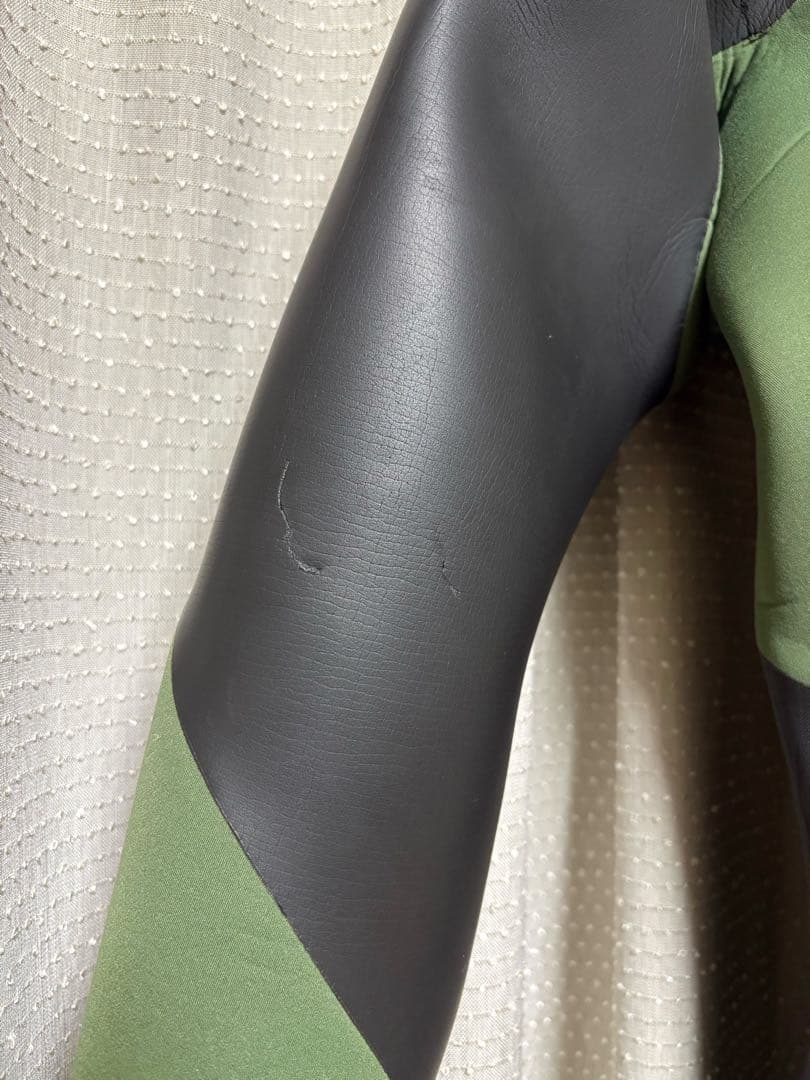 REVOLUTION(レボリューション)5×3mm セミドライ メンズL相当