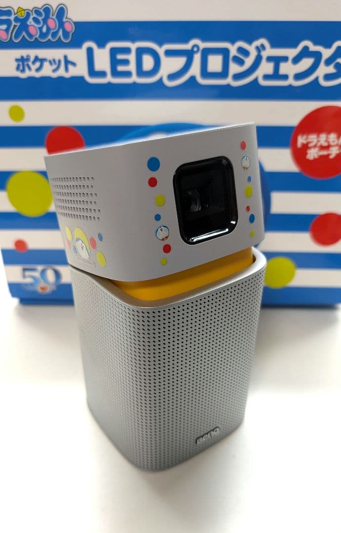 【限定300台希少品】ドラえもん ポケットLEDプロジェクター 本体