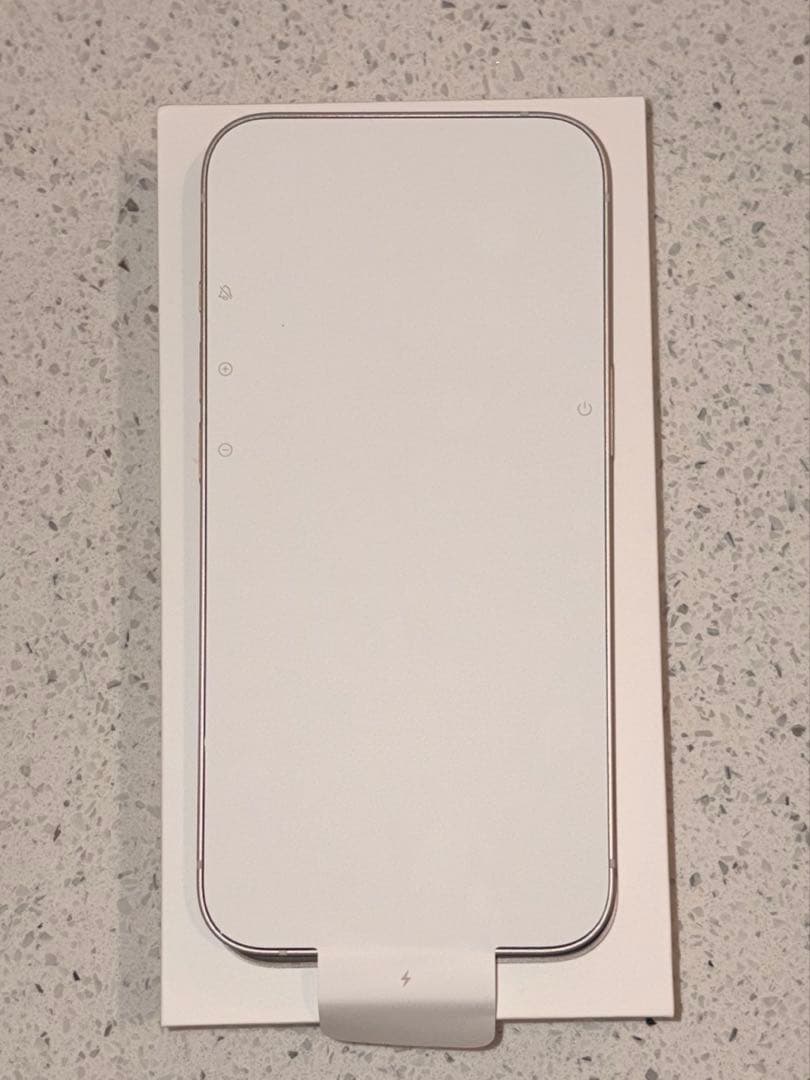 Apple iPhone 14 ホワイト128GB 本体 充電ケーブル付き