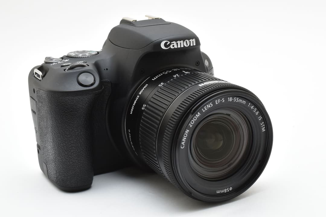 ほぼ未使用 Canon EOS Kiss X9 Wi-Fi搭載 元箱 #9035