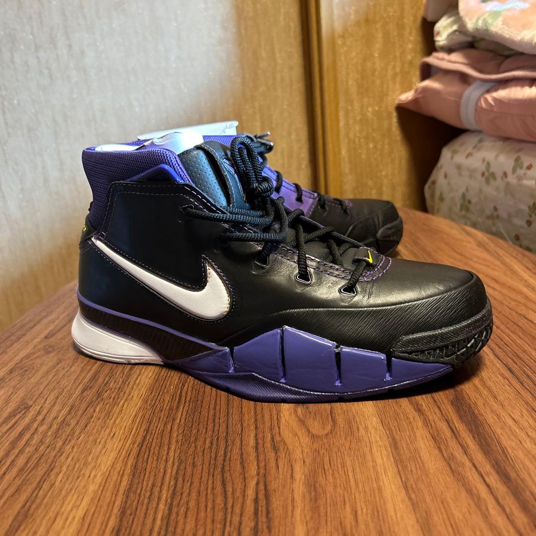 Nike Kobe 1 Protro バスケットボールシューズ