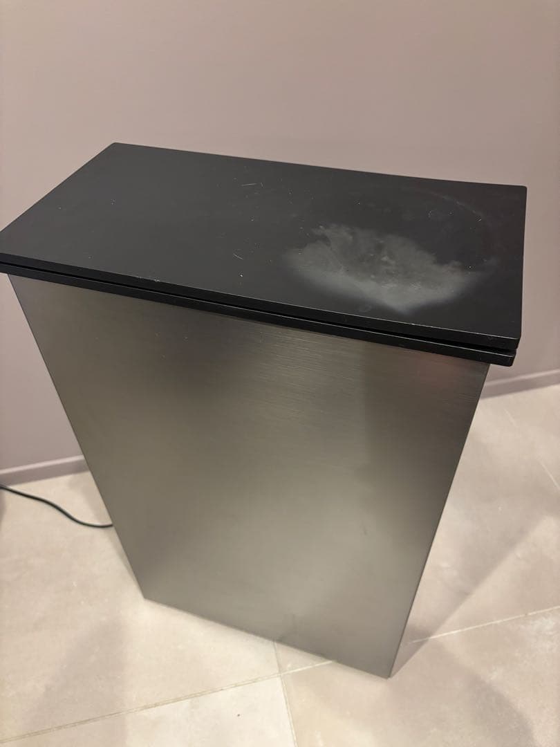 冷やすゴミ箱　clean box