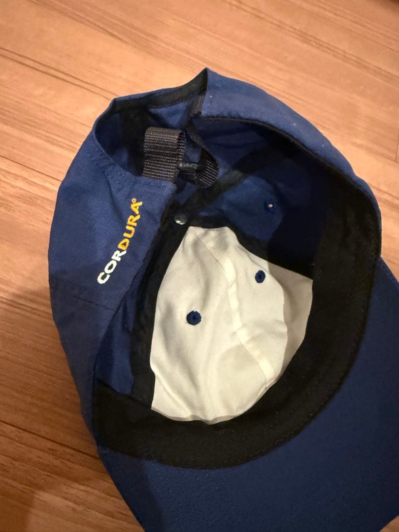Supreme ネイビーキャップ　CORDURA
