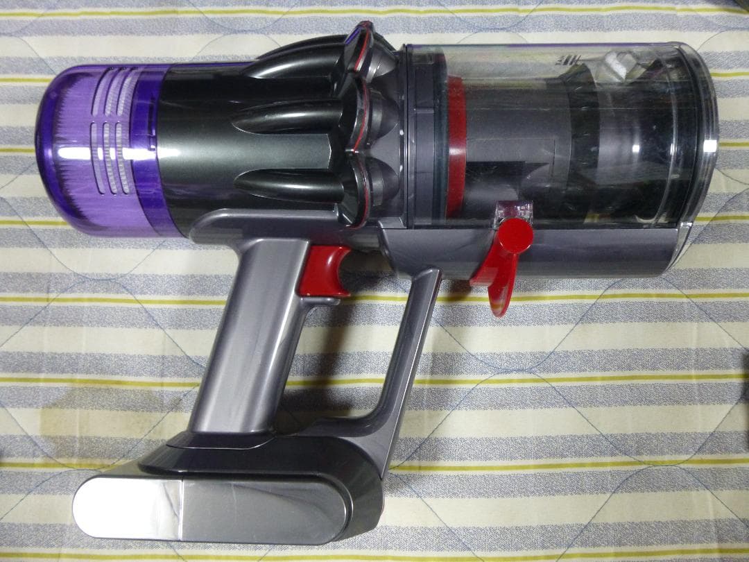 ダイソンSV18　動作確認済み　目立つキズ無し　エコ47分