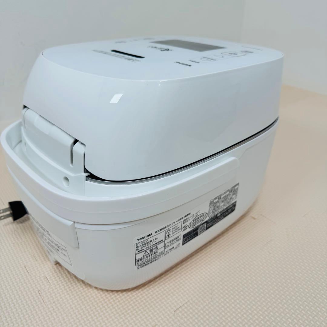 東芝 真空圧力IHジャー炊飯器　炎 匠炊き RC-10VSR-W