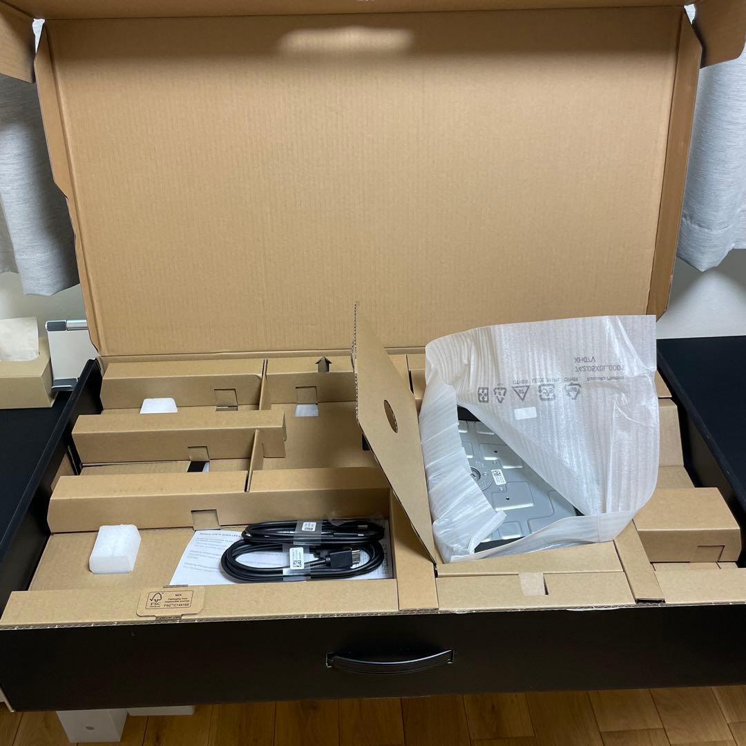 27インチモニター Dell U2723QX