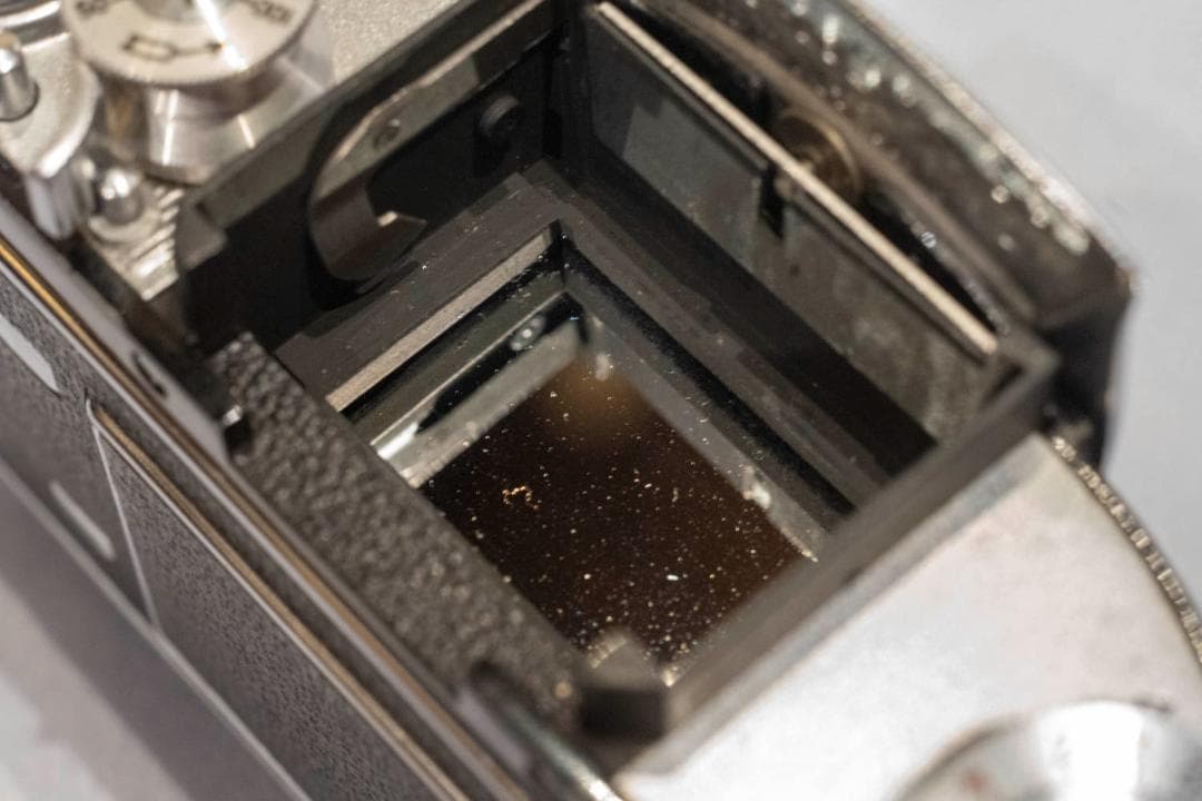 Exakta Varex IIa 打ち出しロゴ　完動品　試写済