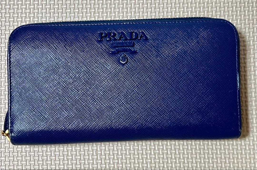 PRADA 青 合成皮革 長財布