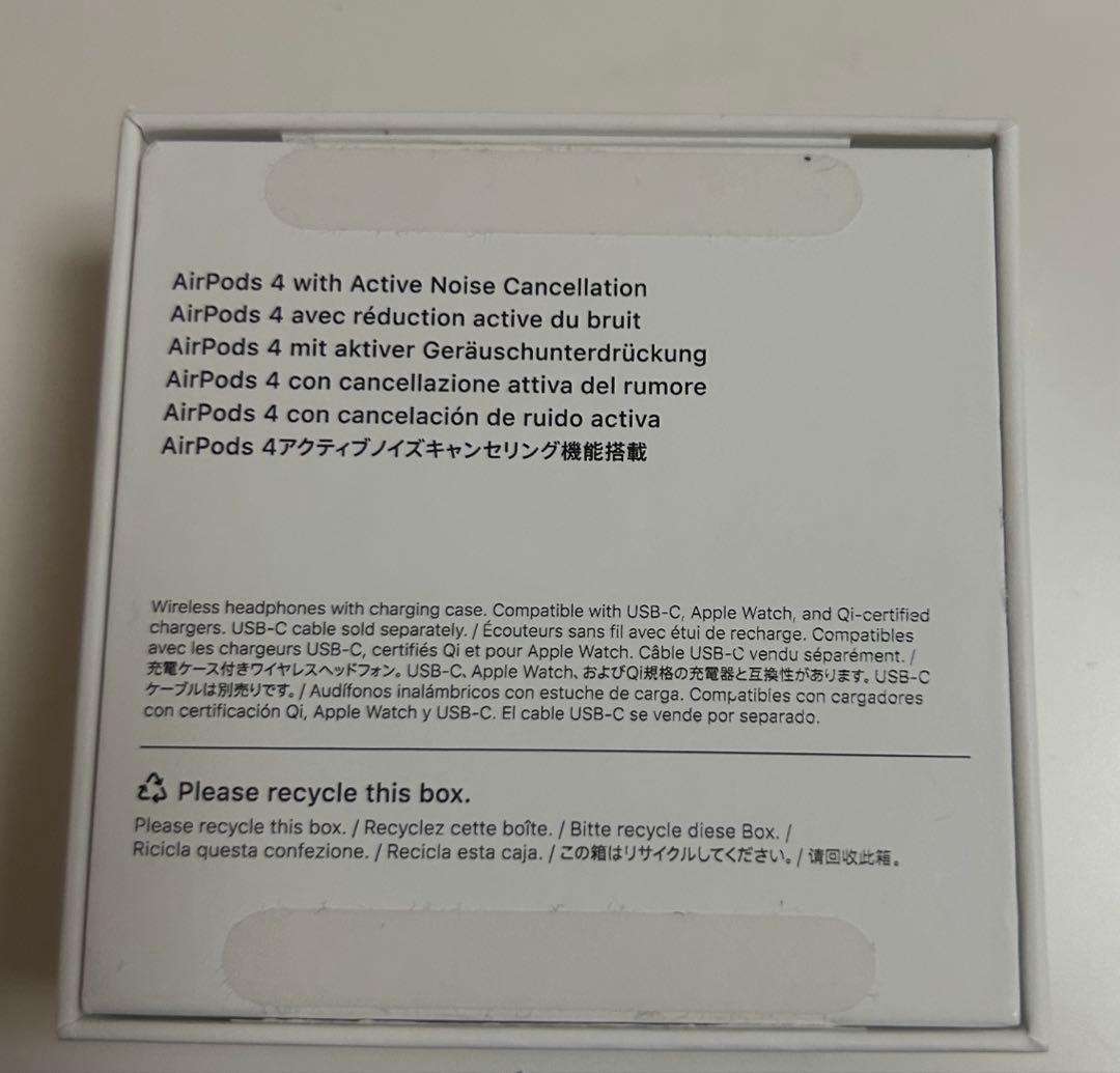 Apple Airpods4 アクティブノイズキャンセリング　ESRケース付き