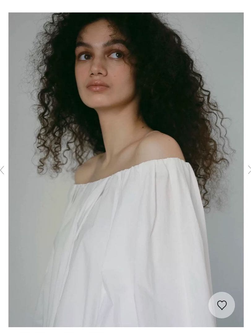 HER. オフショルコットンワンピース 雑誌掲載