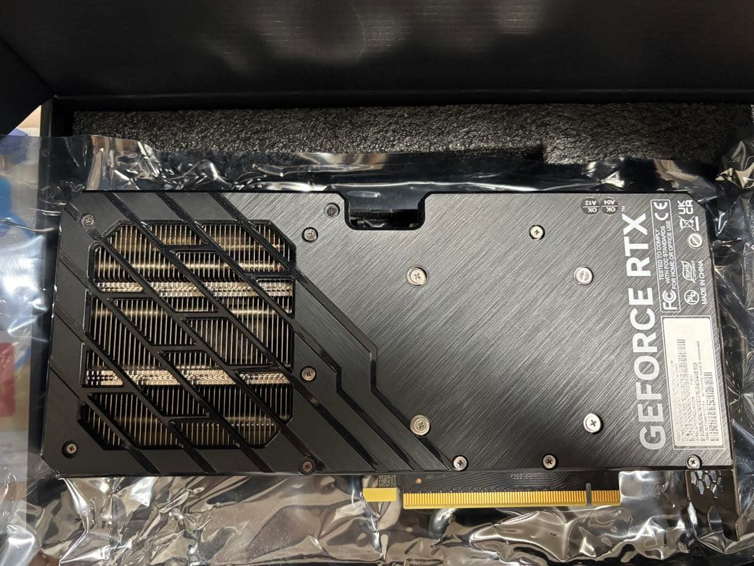 グラフィックボード・グラボ・ビデオカード PALIT GeForce RTX 4070 SUPER