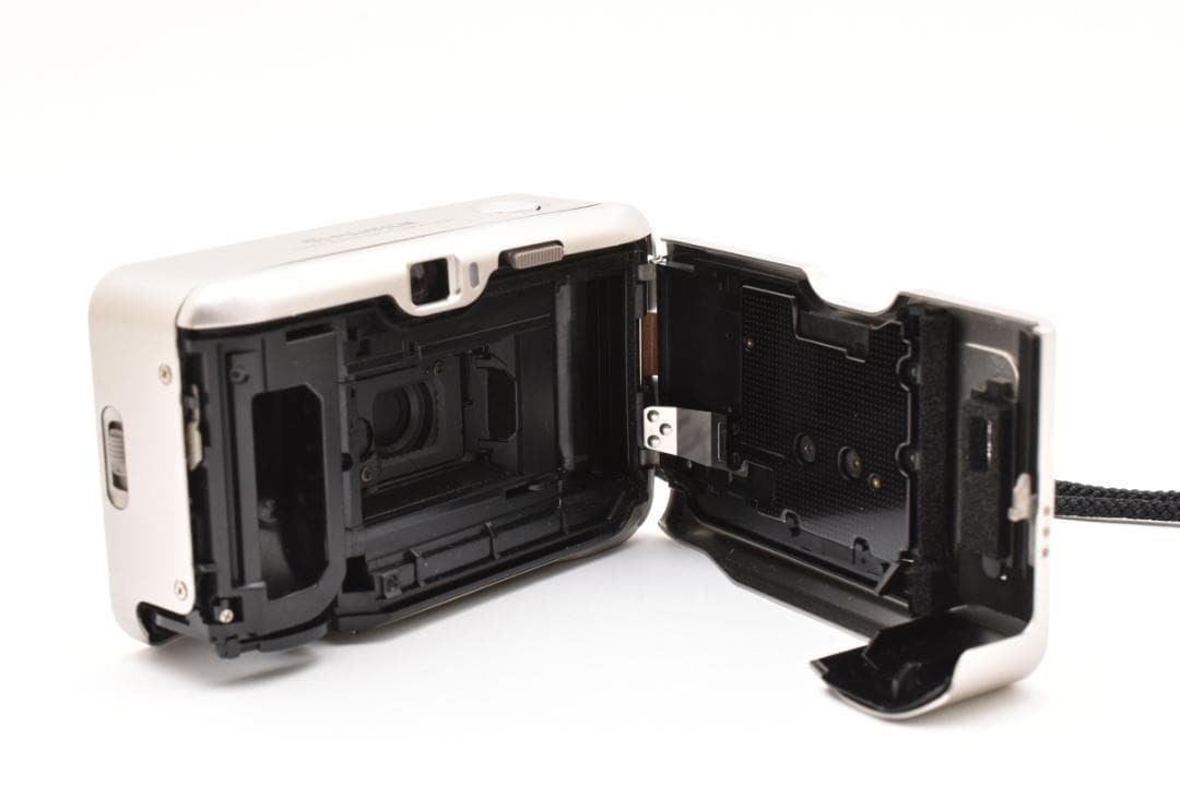 美品 FUJIFILM TIARA II コンパクトフィルムカメラ