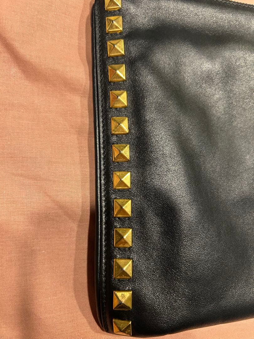 ミュウミュウ　スタッズ　クラッチバック