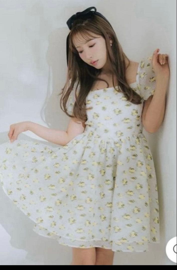 ワンピース MISTREASS Sheer Ripple Mini Puff Dress