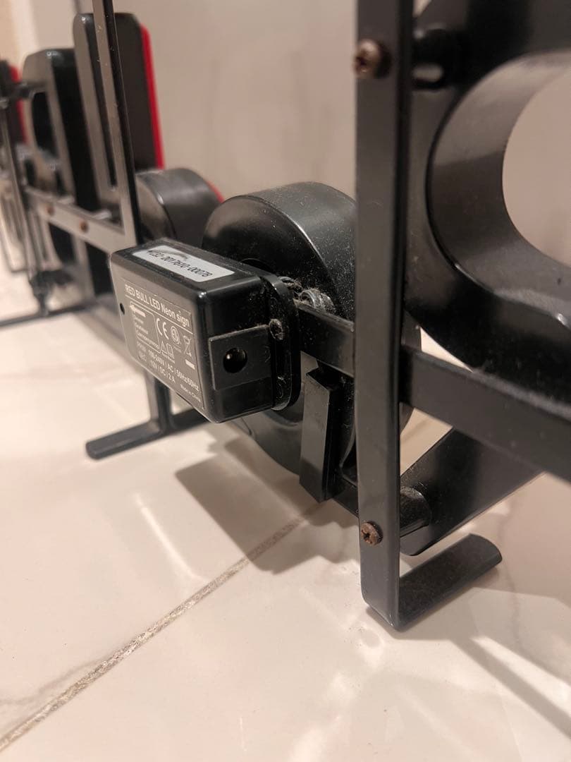 Red Bull ロゴ ライトスタンド