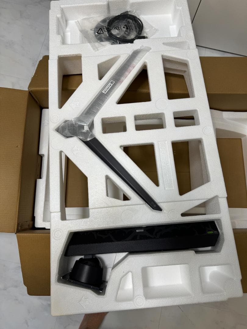 LG ゲーミングモニタ UltraGear 45GR95QE-B 44.5インチ