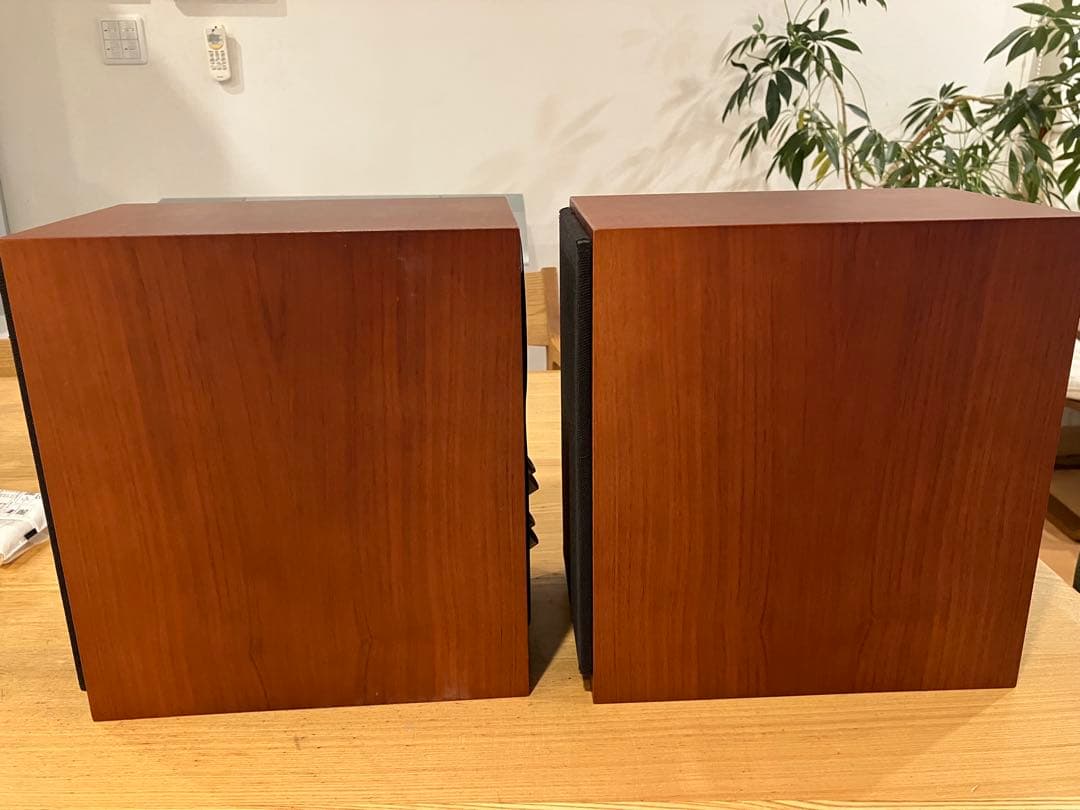 Bowers & Wilkins ＣＭ１