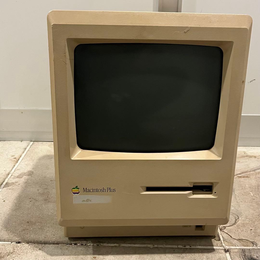 Apple　Macintosh Plus 1Mb
